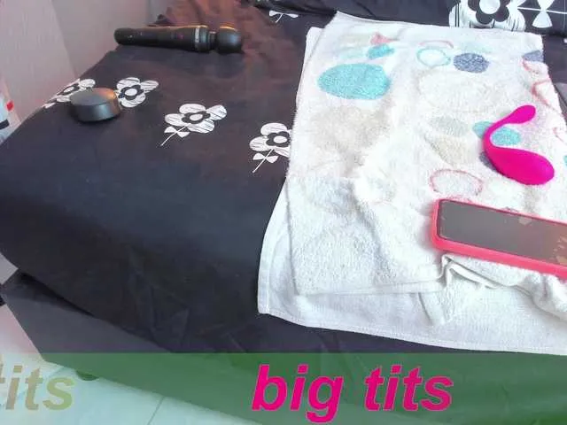 Live sex webcam photo for matureexxx1 #277531295