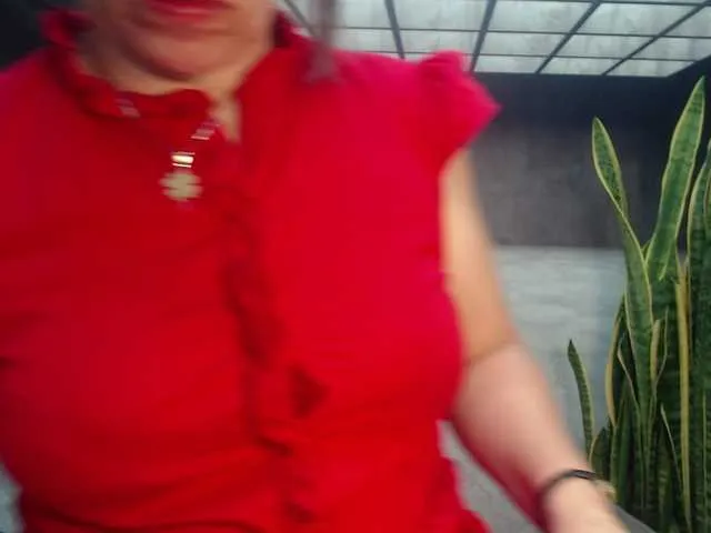 Live sex webcam photo for maturehot-1 #272480921