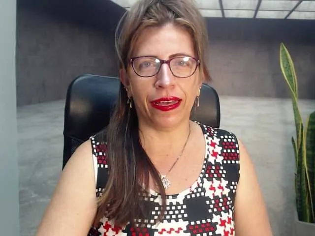 Live sex webcam photo for maturehot-1 #272723161