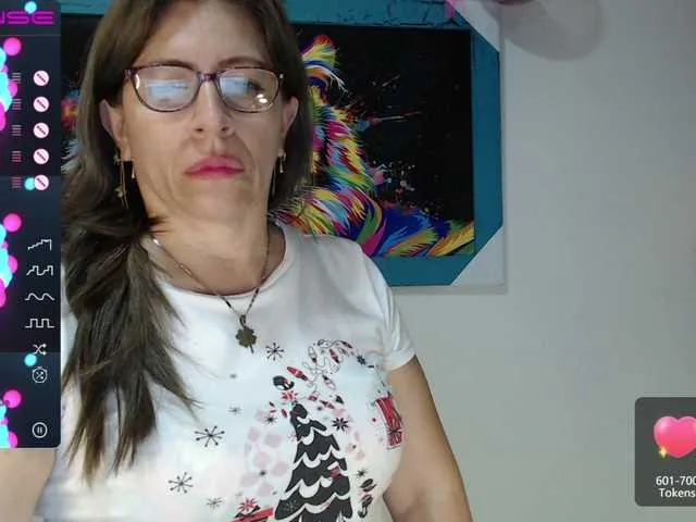 Live sex webcam photo for maturehot-1 #273694363