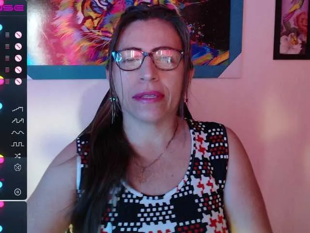 Live sex webcam photo for maturehot-1 #273753023