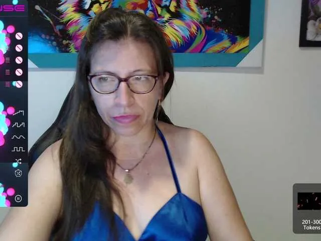 Live sex webcam photo for maturehot-1 #273781280