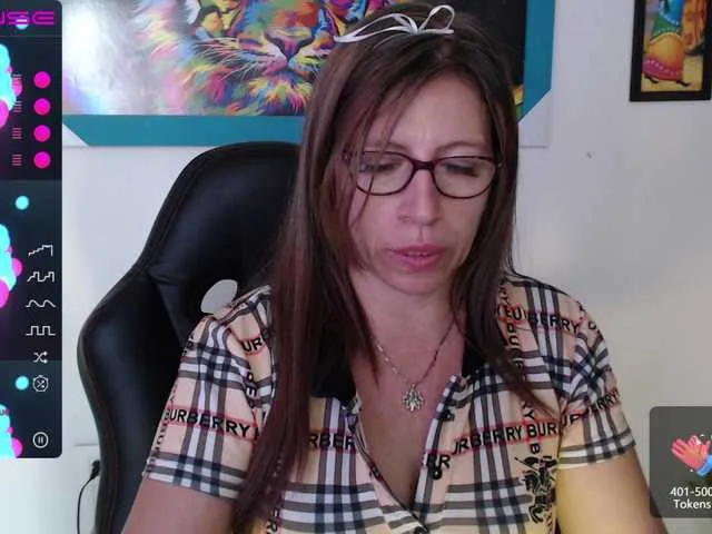 Live sex webcam photo for maturehot-1 #274043277