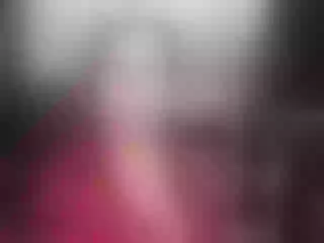 Live sex webcam photo for maturehot-1 #275553380