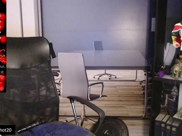 Live sex webcam photo for maturehot-1 #276395038