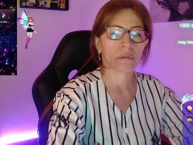 Live sex webcam photo for maturehot-1 #290802691