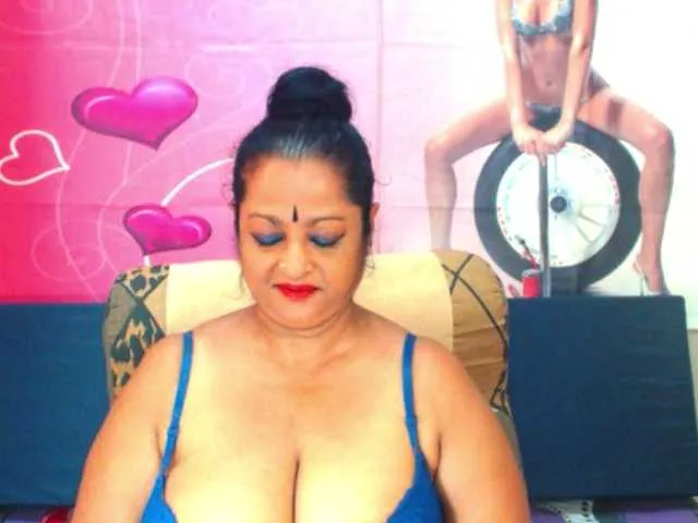Live sex webcam photo for matureindian #287967596