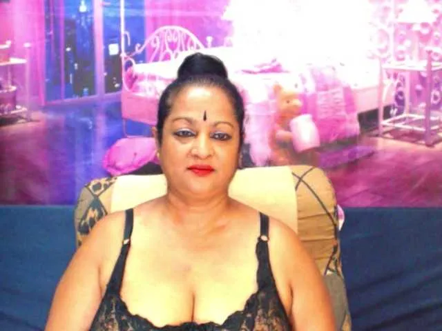 Live sex webcam photo for matureindian #287967602