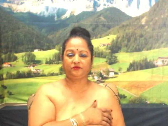 Live sex webcam photo for matureindian #287967652