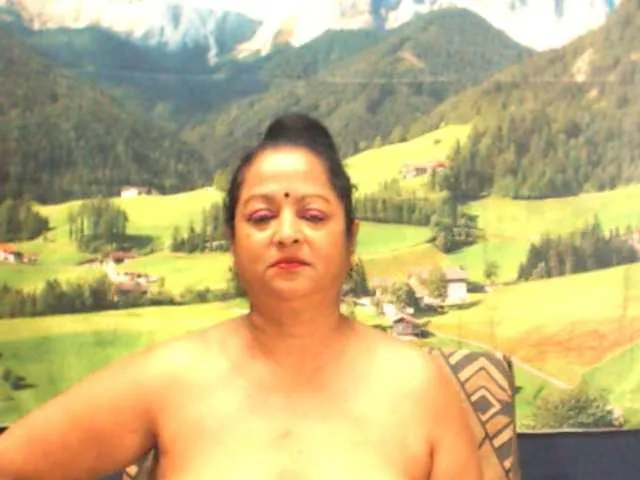 Live sex webcam photo for matureindian #287967668