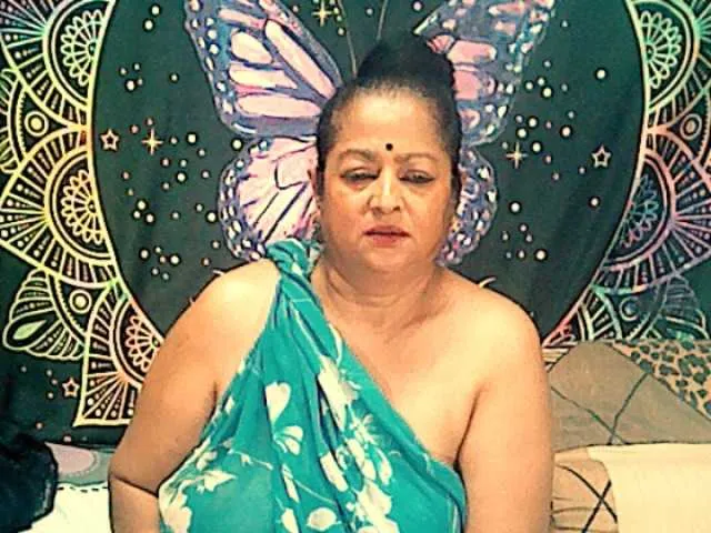 Live sex webcam photo for matureindian #287967851