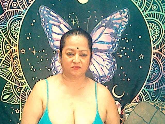 Live sex webcam photo for matureindian #289647926