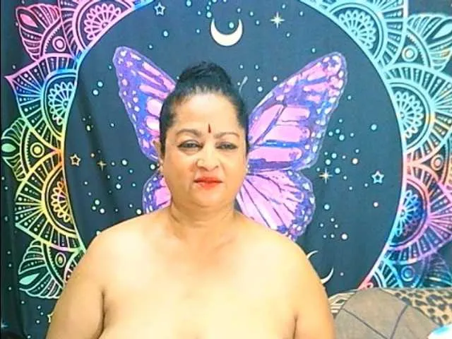 Live sex webcam photo for matureindian #290637253