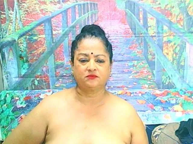 Live sex webcam photo for matureindian #291327017