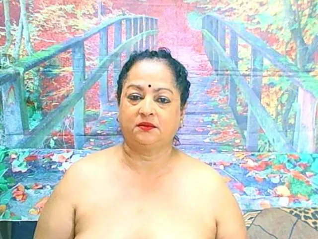Live sex webcam photo for matureindian #291654218