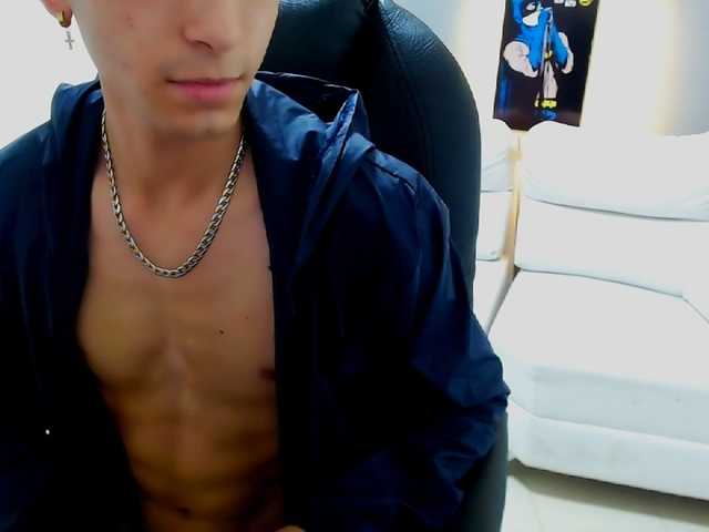 Live sex webcam photo for mau-checkik #273774987