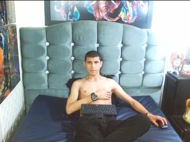 Live sex webcam photo for mau-checkik #275686856