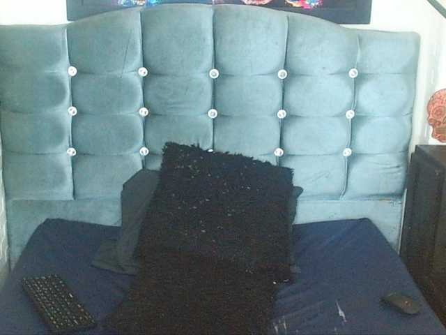 Live sex webcam photo for mau-checkik #276127777