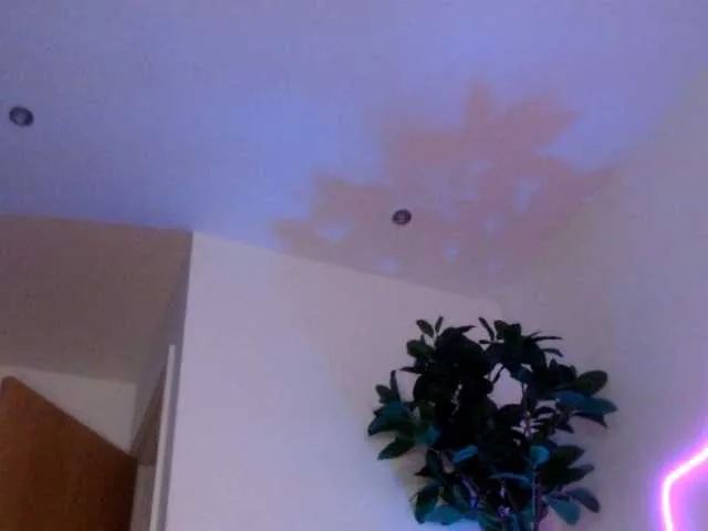 Live sex webcam photo for maxtlondon #276005948