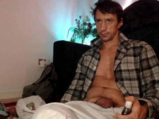 Live sex webcam photo for maxtlondon #277395687