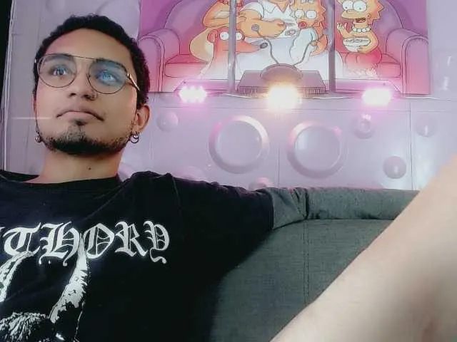 Live sex webcam photo for may-and-lemay #272712731