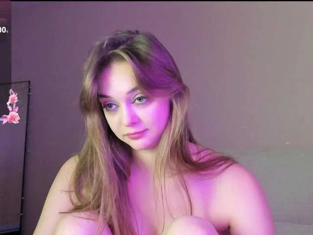 Live sex webcam photo for may-flower #292121476