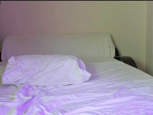 Live sex webcam photo for may-flower #292241903