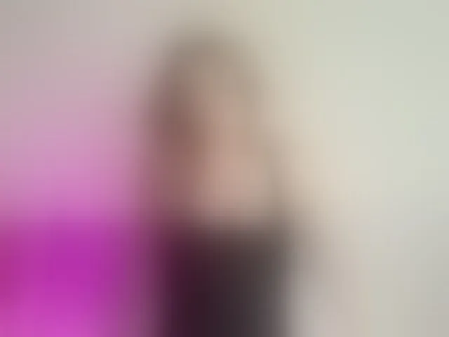 Live sex webcam photo for may-flower #293643413