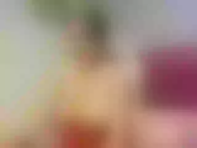 Live sex webcam photo for maya-kitten #272502908