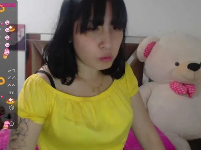 Live sex webcam photo for maya-tay #273915753