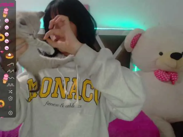 Live sex webcam photo for maya-tay #273918724