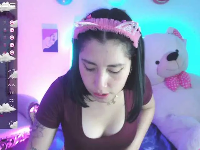 Live sex webcam photo for maya-tay #274043370