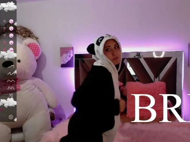 Live sex webcam photo for maya-tay #274078208