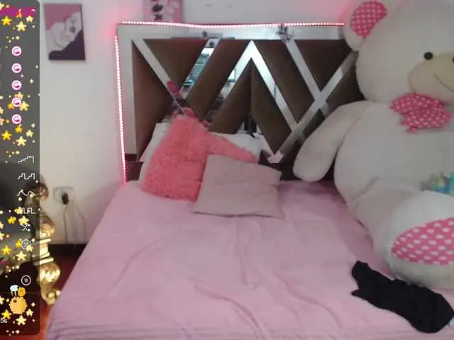 Live sex webcam photo for maya-tay #274134477