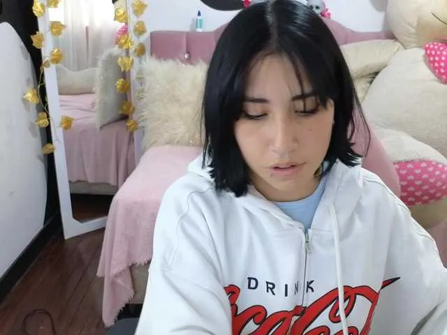 Live sex webcam photo for maya-tay #275488403