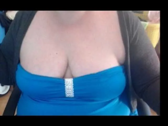 Live sex webcam photo for mayalove4u #274614187