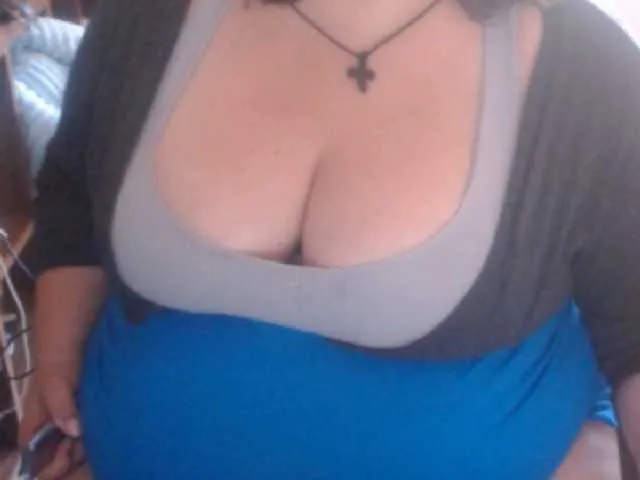 Live sex webcam photo for mayalove4u #276003835