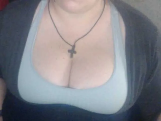 Live sex webcam photo for mayalove4u #276674789