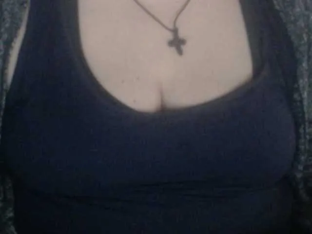 Live sex webcam photo for mayalove4u #277255229