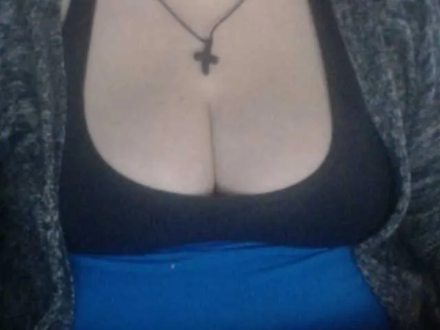 Live sex webcam photo for mayalove4u #277399844