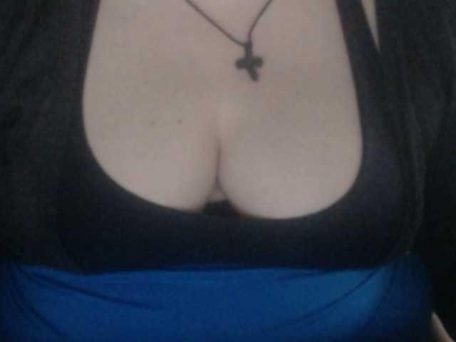 Live sex webcam photo for mayalove4u #277894323