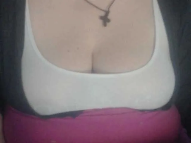 Live sex webcam photo for mayalove4u #277910757