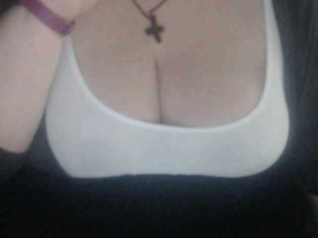 Live sex webcam photo for mayalove4u #277912223