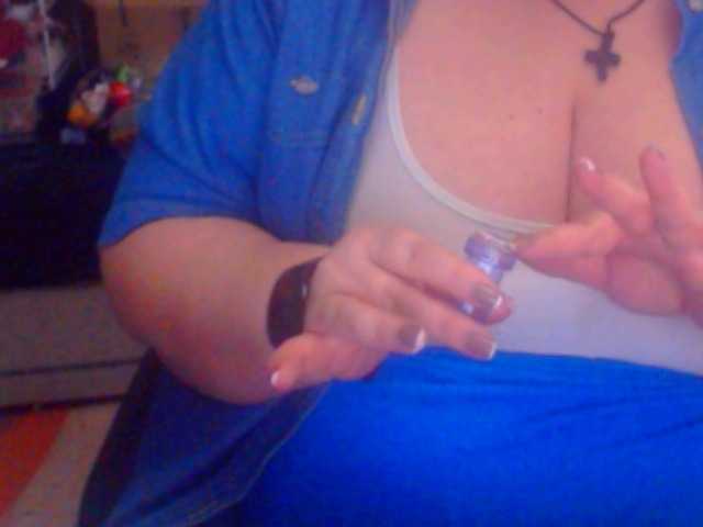 Live sex webcam photo for mayalove4u #290683533