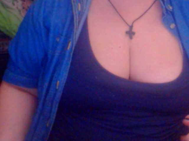 Live sex webcam photo for mayalove4u #290779274