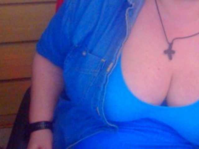 Live sex webcam photo for mayalove4u #290952397