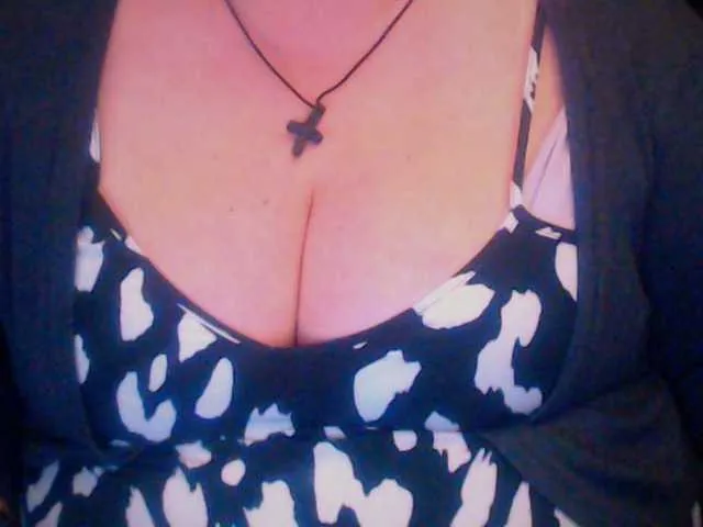 Live sex webcam photo for mayalove4u #291145877