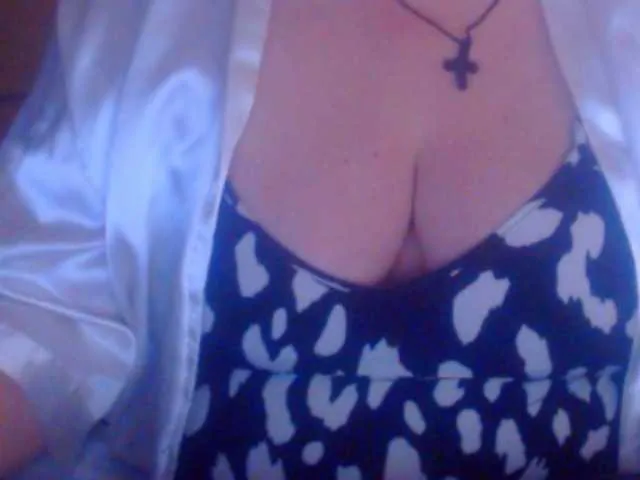 Live sex webcam photo for mayalove4u #291284974