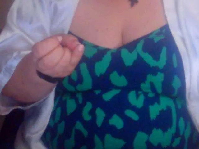 Live sex webcam photo for mayalove4u #291290417