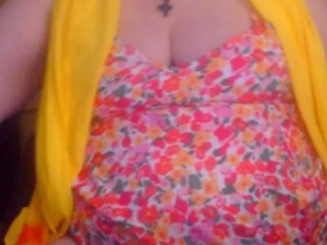 Live sex webcam photo for mayalove4u #291469304